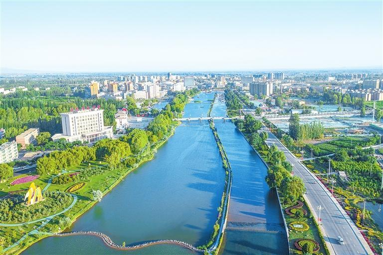 新疆水利建设新篇章，共绘水润绿洲美好愿景